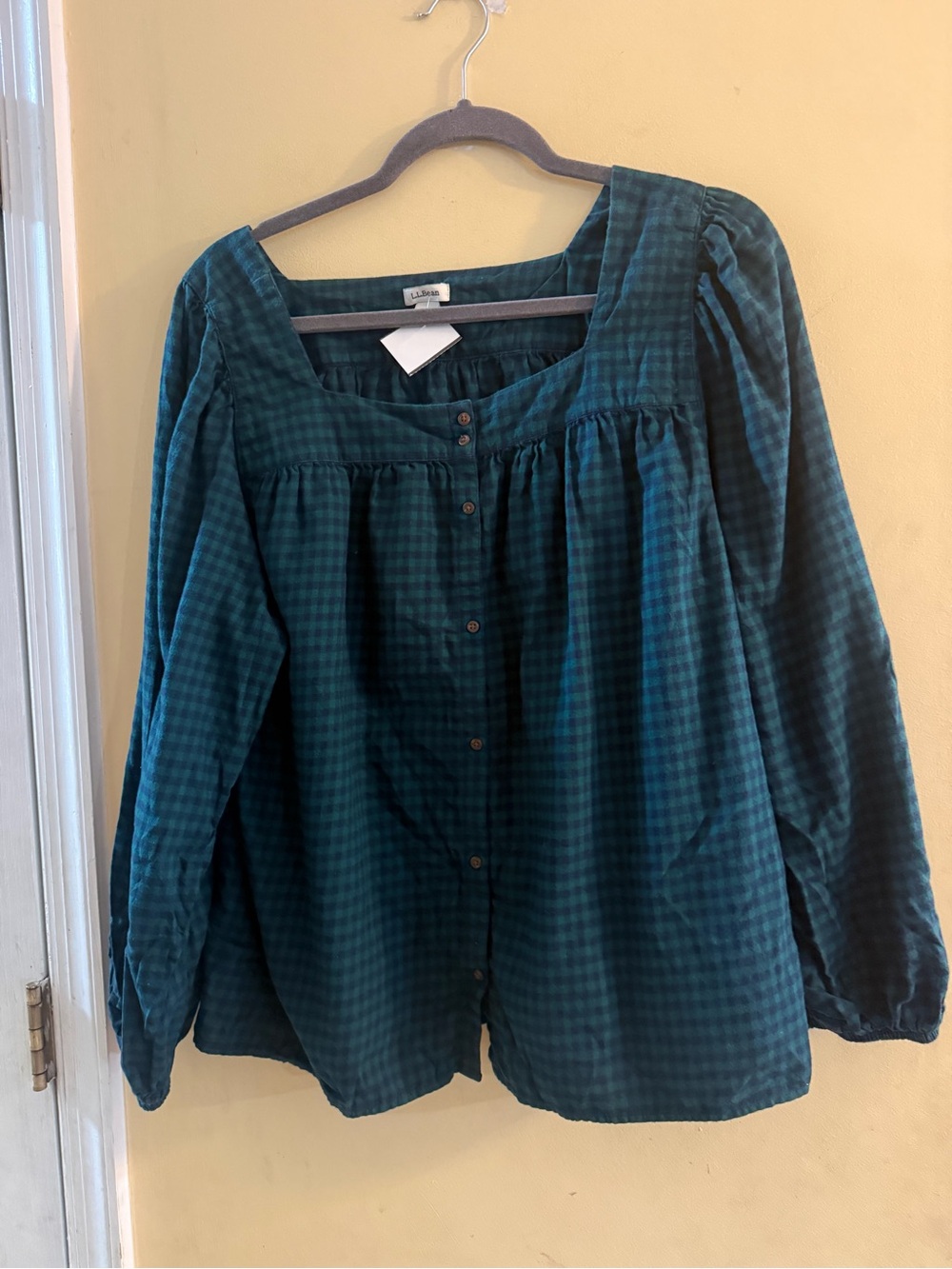 L.L. Bean Women's Whisperweight Flannel Shirt, Squareneck Top, large regular